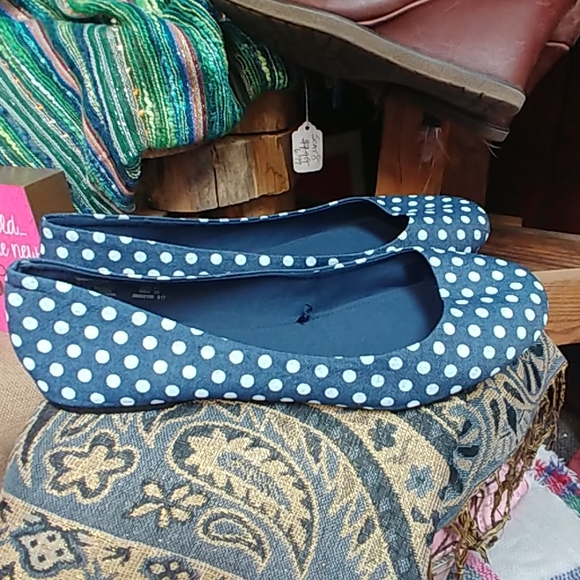 DENIM POLKA DOT FLATS - Picture 2 of 6